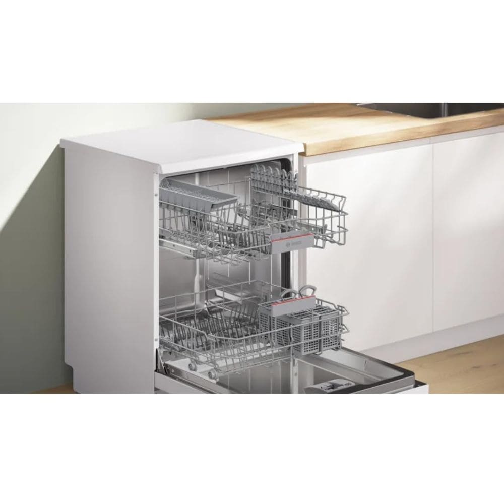 Bosch 14 Place Settings, Free Standing Dishwasher with TrueSteam And Wifi (SMS6IKW01I 14 PS, White)