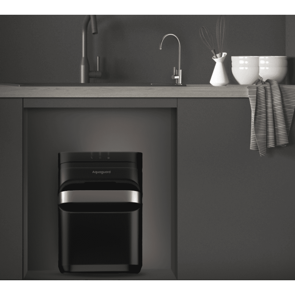 Eureka Forbes 7 Ltrs DESIGNO UTC RO+UV +TDS Wall Mountable Water purifier, Black