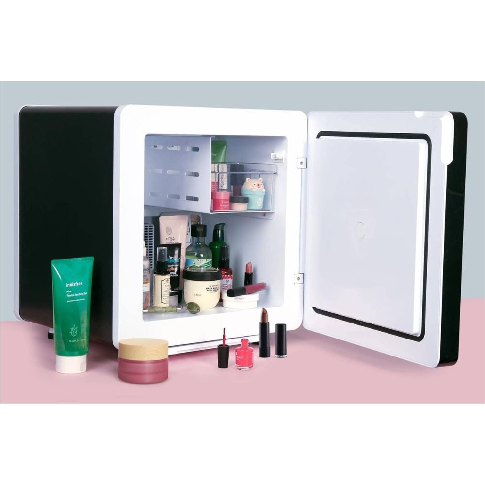 Godrej 30 Ltrs Direct Cool Single Door Refrigerator (TEC QUBE 30L HS Q103 Bk, Black)